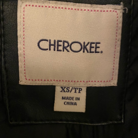 Cherokee kids fake leather and Dalmatian print fur coat. - Picture 3 of 4